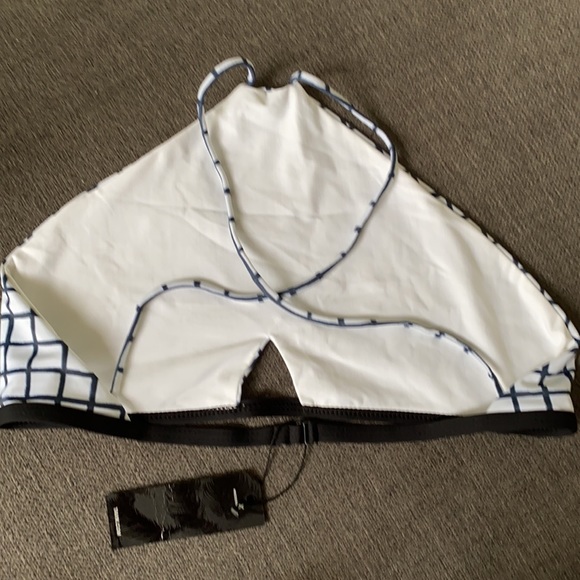 Nwt tavik rylan halter swim top size M - Picture 4 of 6